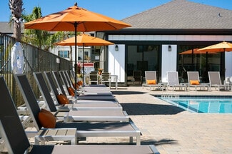 975 N Spring Garden Ave, DeLand, FL 32720