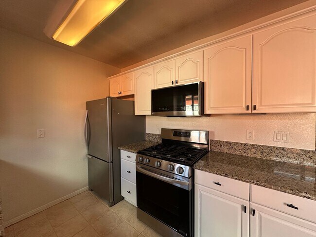 4425 50th St unit 17, San Diego, CA 92115 - photo 4