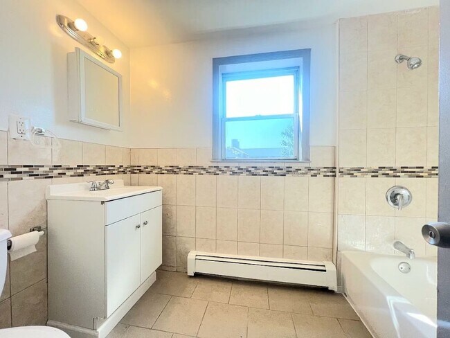 47 Fleming Ave unit 2, Newark, NJ 07105 - photo 5