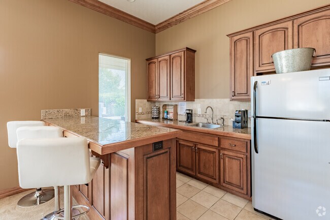 Pebblebrook Apartments, Manhattan, KS 66503 - photo 7