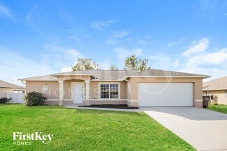 1814 NE 2nd Ave, Cape Coral, FL 33909