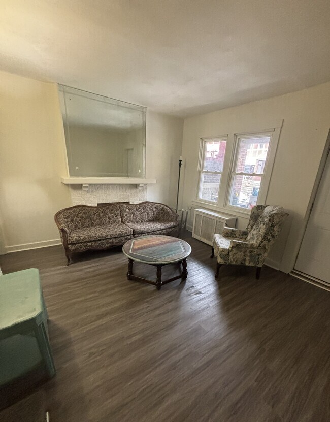 207 Chesterfield Rd, Pittsburgh, PA 15213 - photo 3