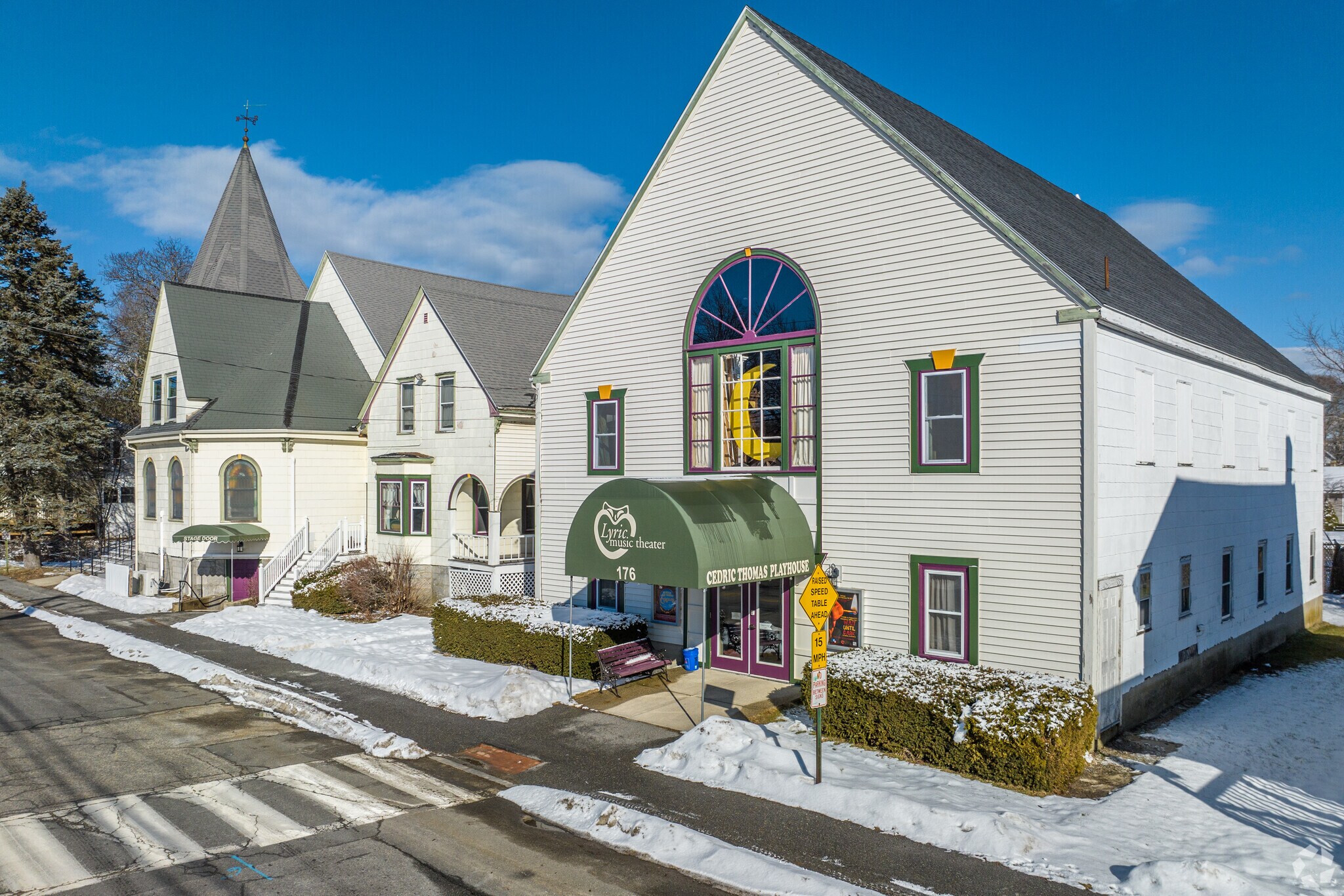The Lyric Music Theatre in Ferry Village hosts community musicals and plays.