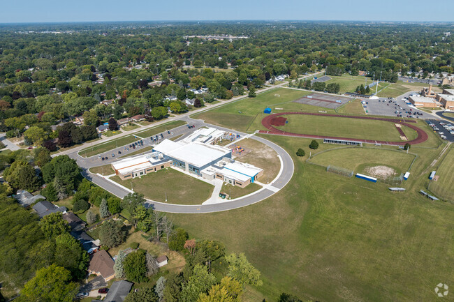 The Handley School has an A- in academics on Niche.