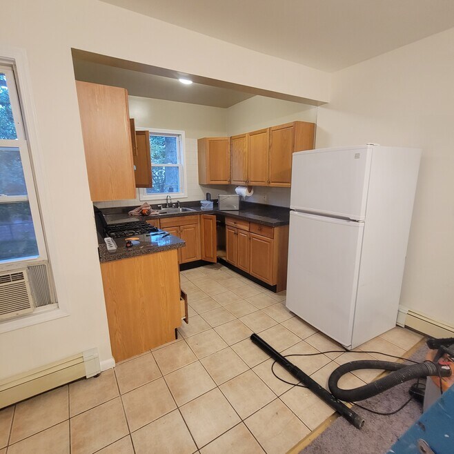 195 George St unit 1st F, New Brunswick, NJ 08901 - photo 1
