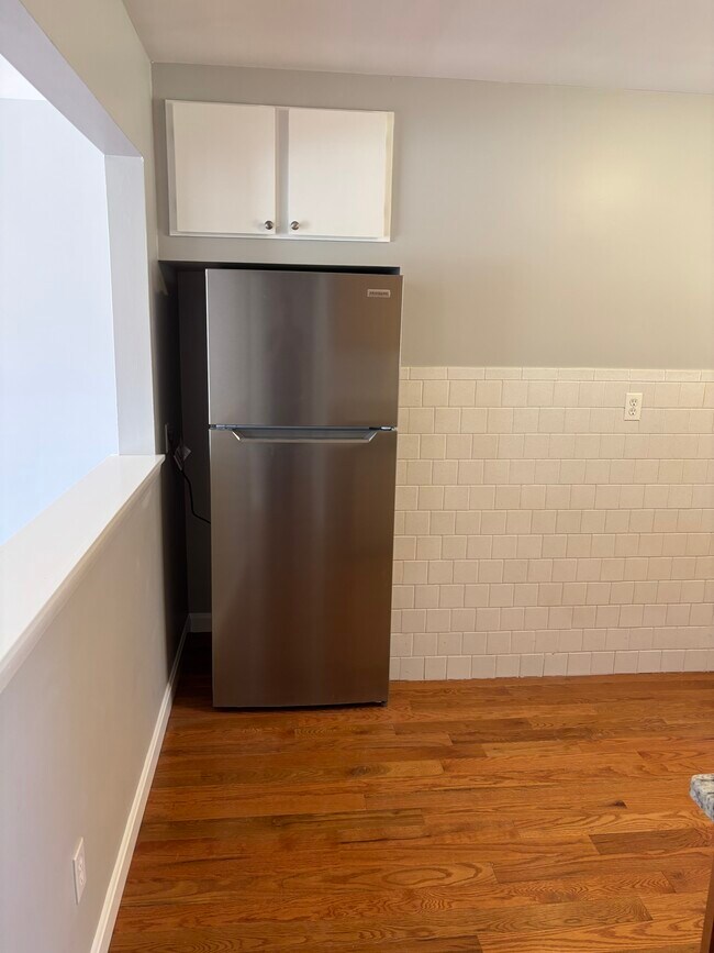 11 Brierway Dr unit B - Right, Worcester, MA 01604 - photo 7