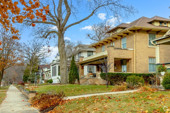 Northeast Elgin homes come in a wide variety of architectural styles.