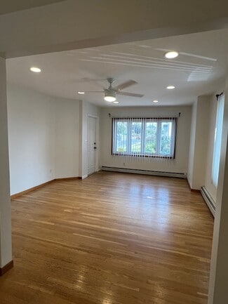 300 Wilson Ave Unit 1, Lyndhurst, NJ 07071