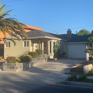 1631 18th St, Manhattan Beach, CA 90266