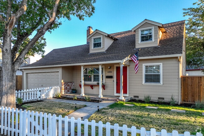 Lovely cottages on parceled properties are common in Cowell/Canterbury.
