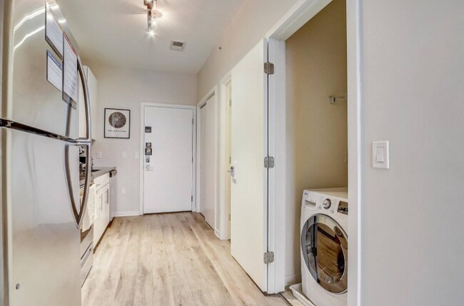 3111 Master St unit 3031A, Philadelphia, PA 19121 - photo 5