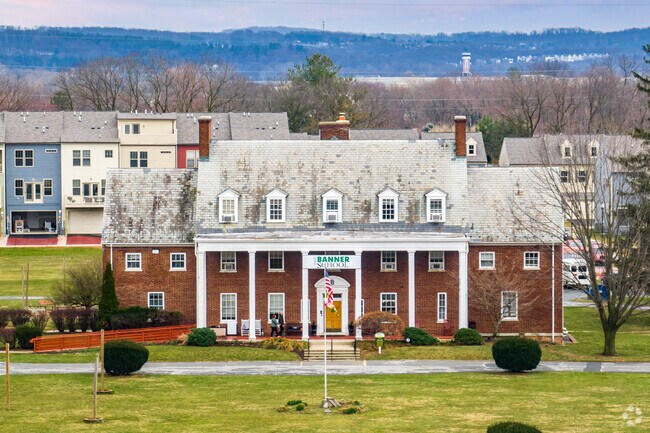 Banner School is a nonreligious private school for elementary and middle school ages.