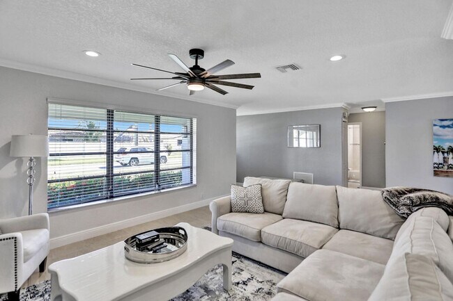 2600 NE 52nd Ct unit ID1369662P, Lighthouse Point, FL 33064 - photo 2