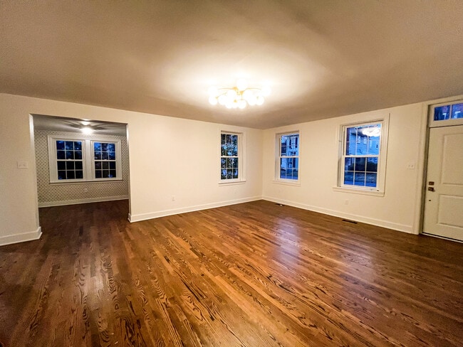 122 S Main St, Muncy, PA 17756 - photo 4