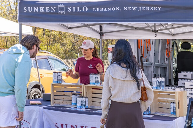Bedminster Farmers Market is a forum for residents to appreciate our agricultural community.