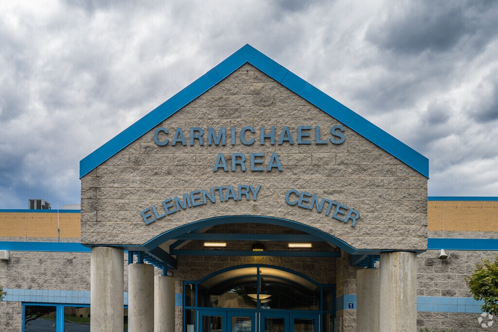 Carmichaels Area Elementary Center has an overall rating of a C on Niche.