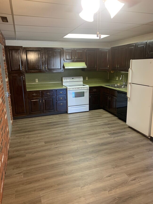 2526 Rebecca Ct W unit 7, Quincy, IL 62305 - photo 6