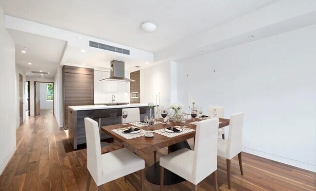 Chelsea Green unit 5B, New York, NY 10011 - photo 4