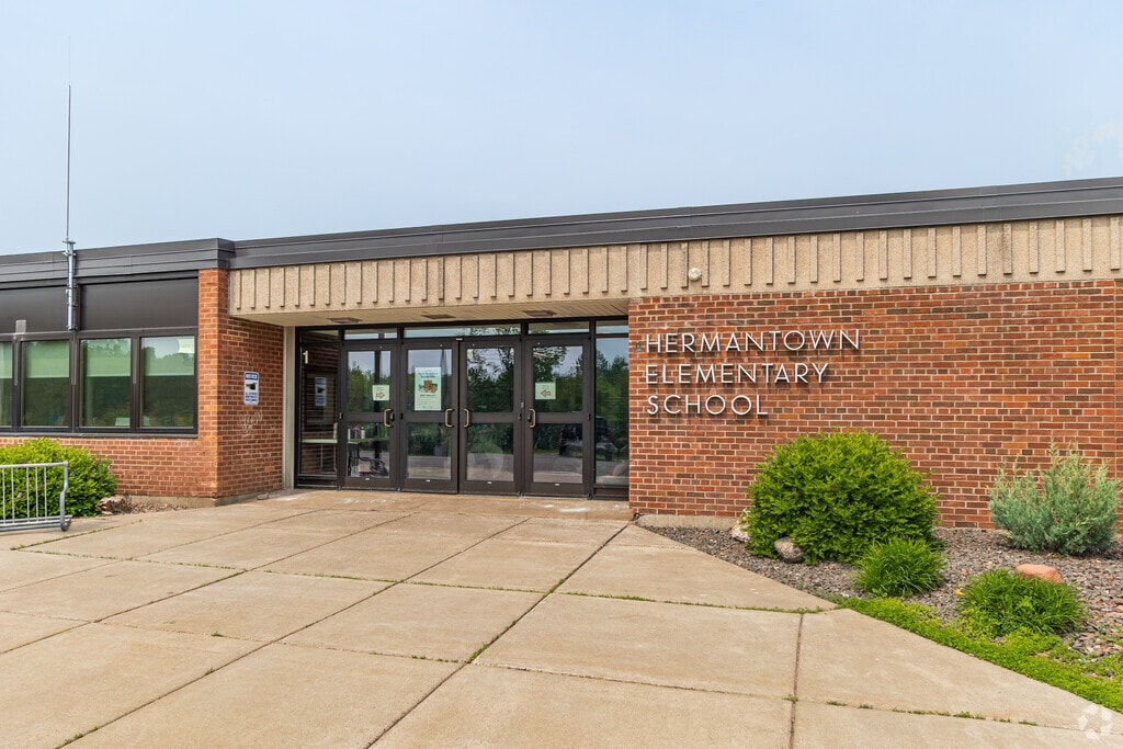 Hermantown Elementary School serves students in grades K-4.