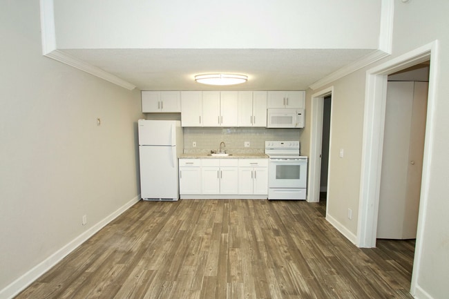 White Kitchen KV.jpg