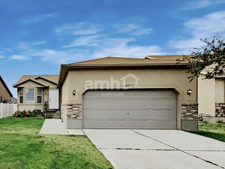 4973 W Badger Ln, Riverton, UT 84096