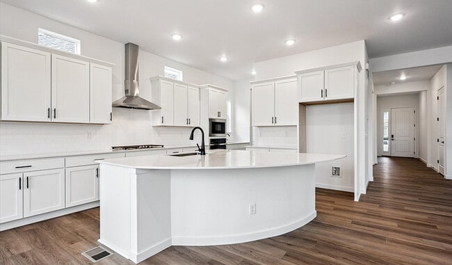 2596 Bitterroot Place, Highlands Ranch, CO 80129 - photo 3