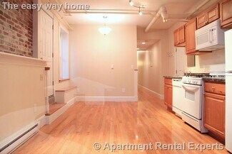 888 Massachusetts Ave Unit 11, Cambridge, MA 02139