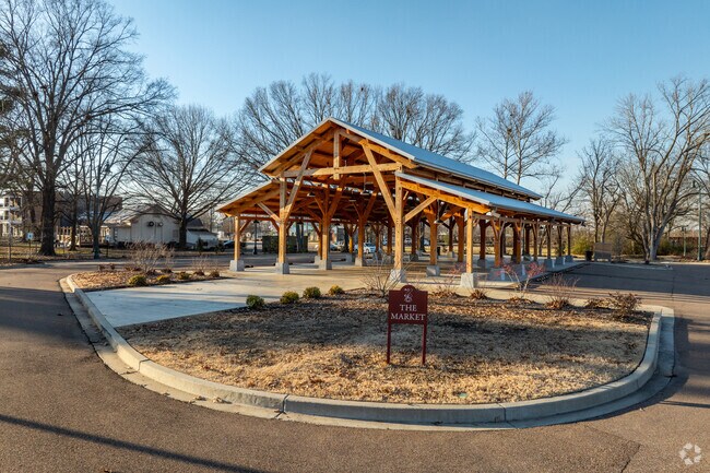 The Arlington Crossing Farmers Market runs from May to October
