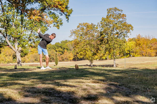 The Rangeline Golf Course offers public golfing convenient to Oak Grove.
