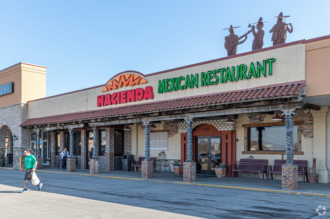 Hacienda Mexican Restaurant serves West Goshen diners authentic Mexican food.