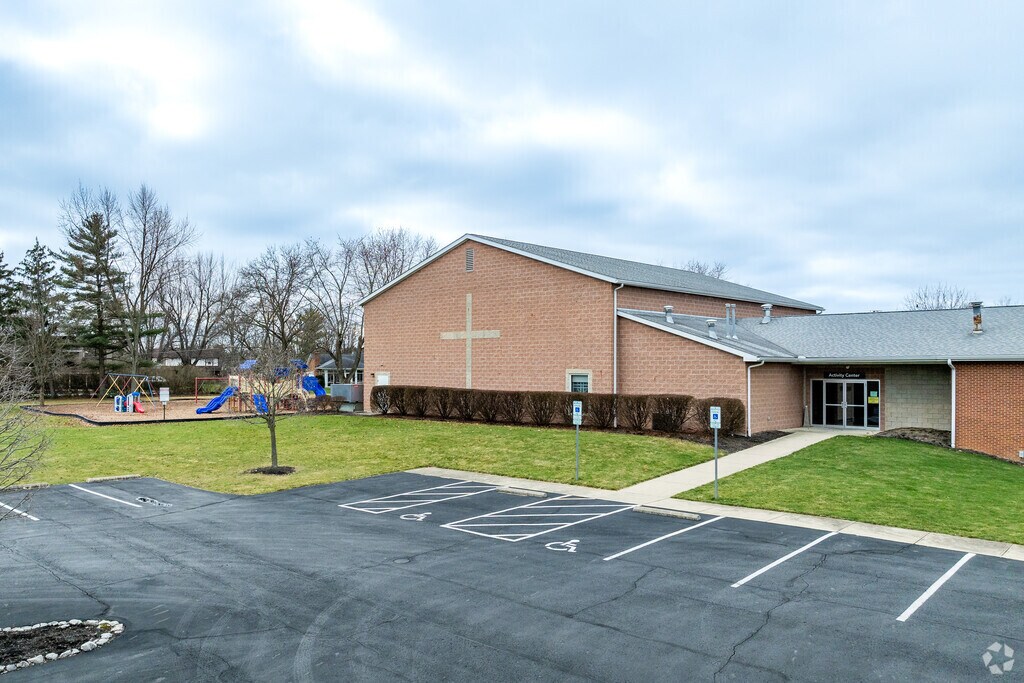 Beautiful Savior Evangelical Lutheran Elementary School is located in Grove City Ohio.