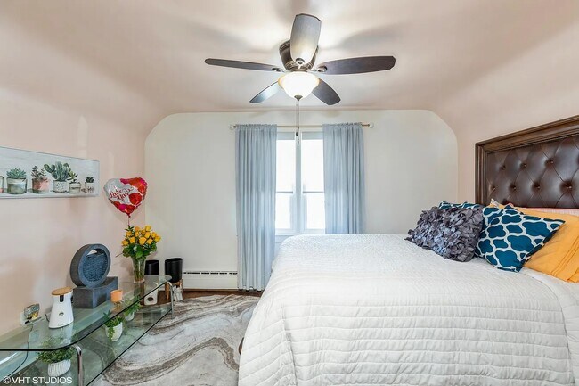 4925 Walsh Ave unit 2, East Chicago, IN 46312 - photo 4