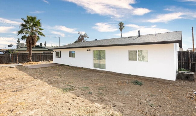 7877 Dundee Ave, Highland, CA 92346 - photo 2