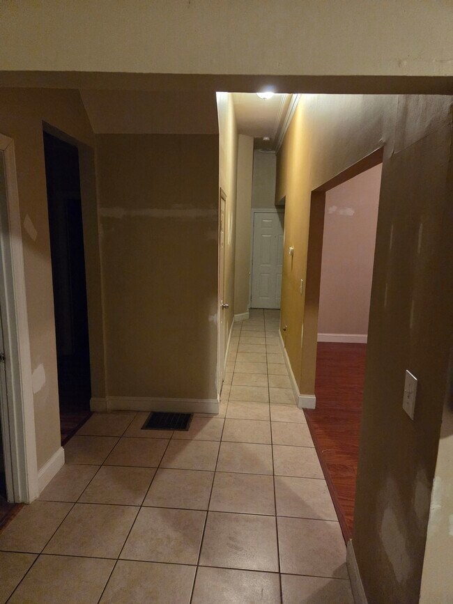 117 Seaview Ave unit 1, Long Branch, NJ 07740 - photo 4