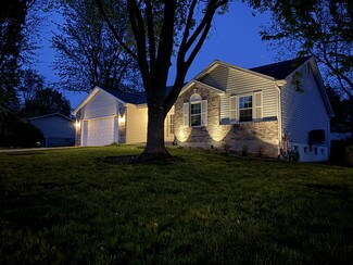 738 Starlight Dr, Saint Charles, MO 63304