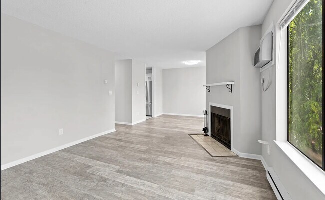 19 Somers St unit F9, Danbury, CT 06810 - photo 5