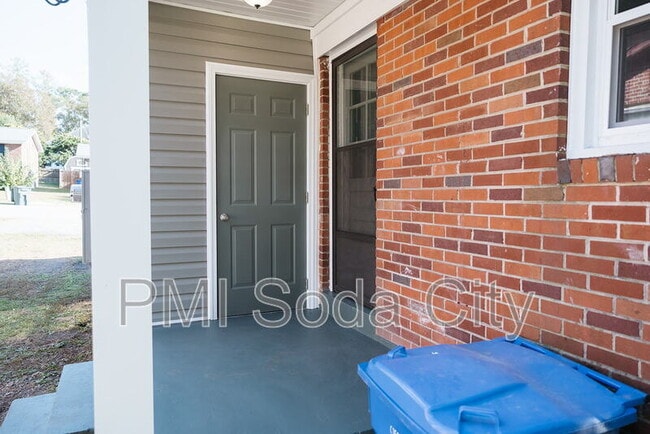 2401 Truax Ln, Columbia, SC 29204 - photo 7