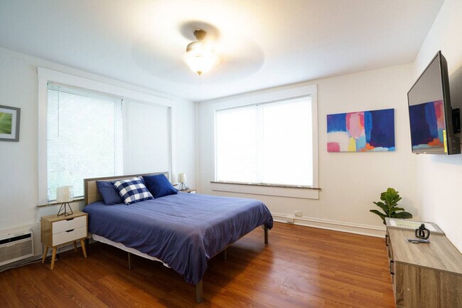 444 Ponce de Leon Blvd unit ID1357418P, Coral Gables, FL 33134 - photo 6