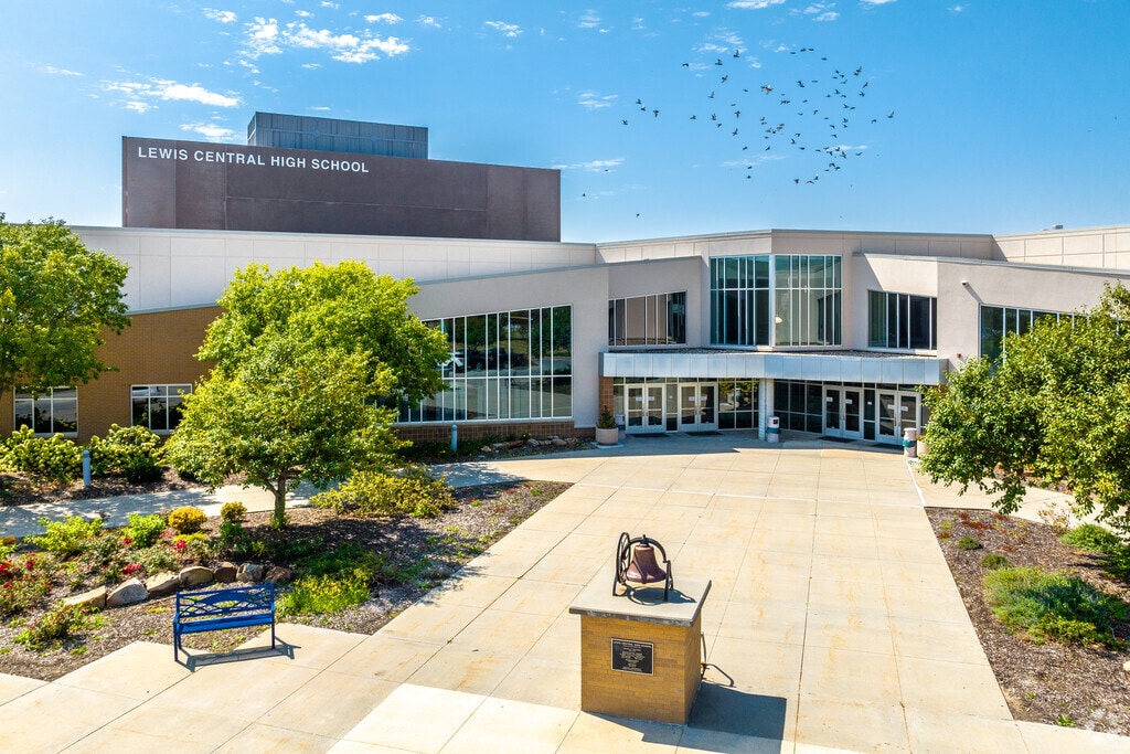 Students love attending Lewis Central Senior High School.