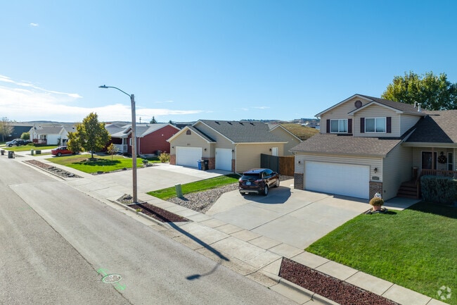 Homes in Southeast Rapid City, SD reach up to $620,000.