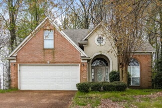 8421 Trinity Rd, Memphis, TN 38018