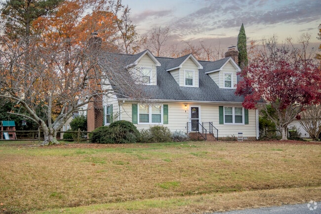 Cape Cod homes are plentiful in Carrollton.