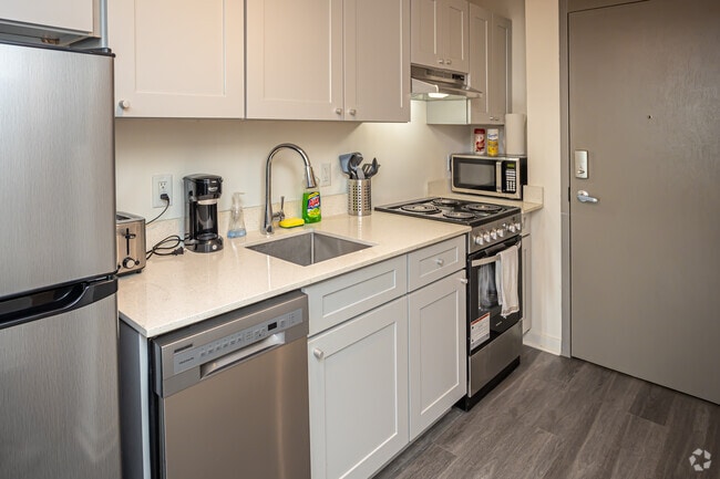 Highrise NOLA, New Orleans, LA 70126 - photo 3