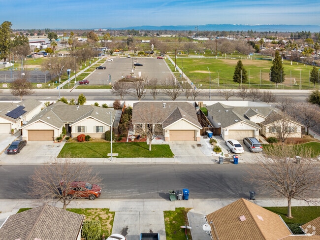 East Edna Ave. Home with Calwa Park