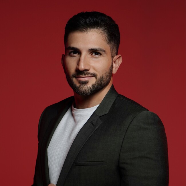 Agent Photo