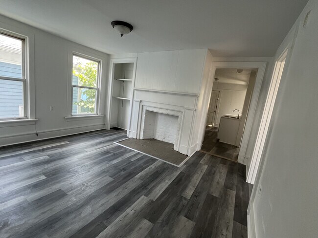 20 Livingston St unit 2, Catskill, NY 12414 - photo 7