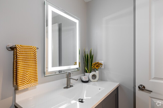 Sage Allen Apartments, Hartford, CT 06103 - photo 6