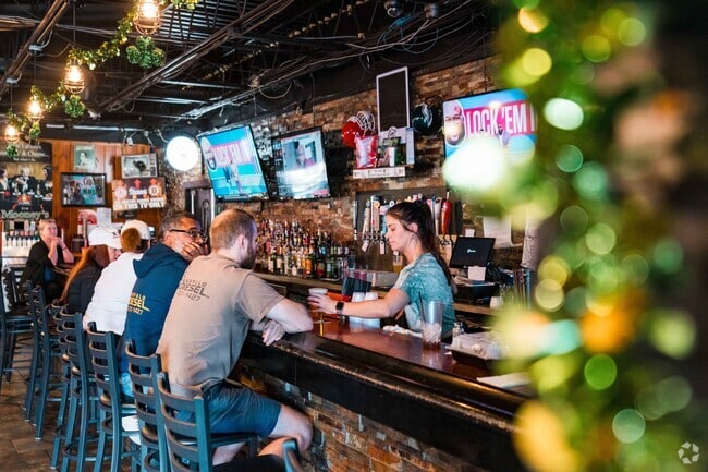 Mooney's just south of Paramount is famous for the large mac and cheese portions.