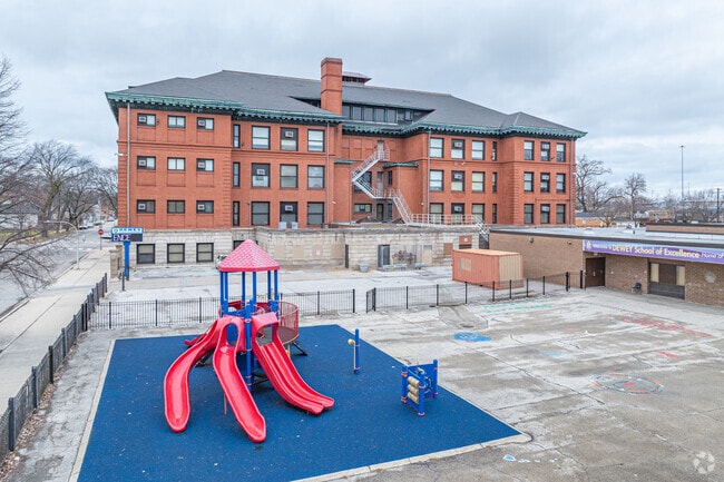 Dewey Elementary Academy Of Fine Arts provides a safe environment for students.