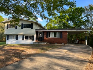 3806 Devonshire Dr, Moss Point, MS 39563